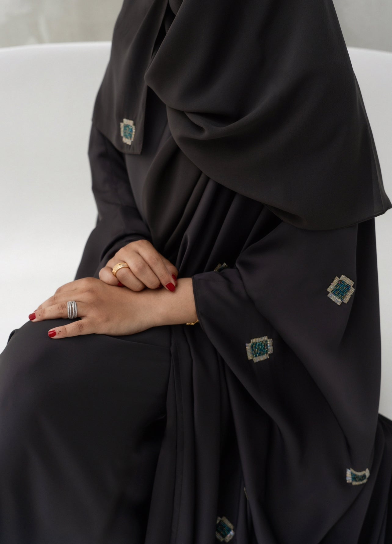 Abaya Zyneb