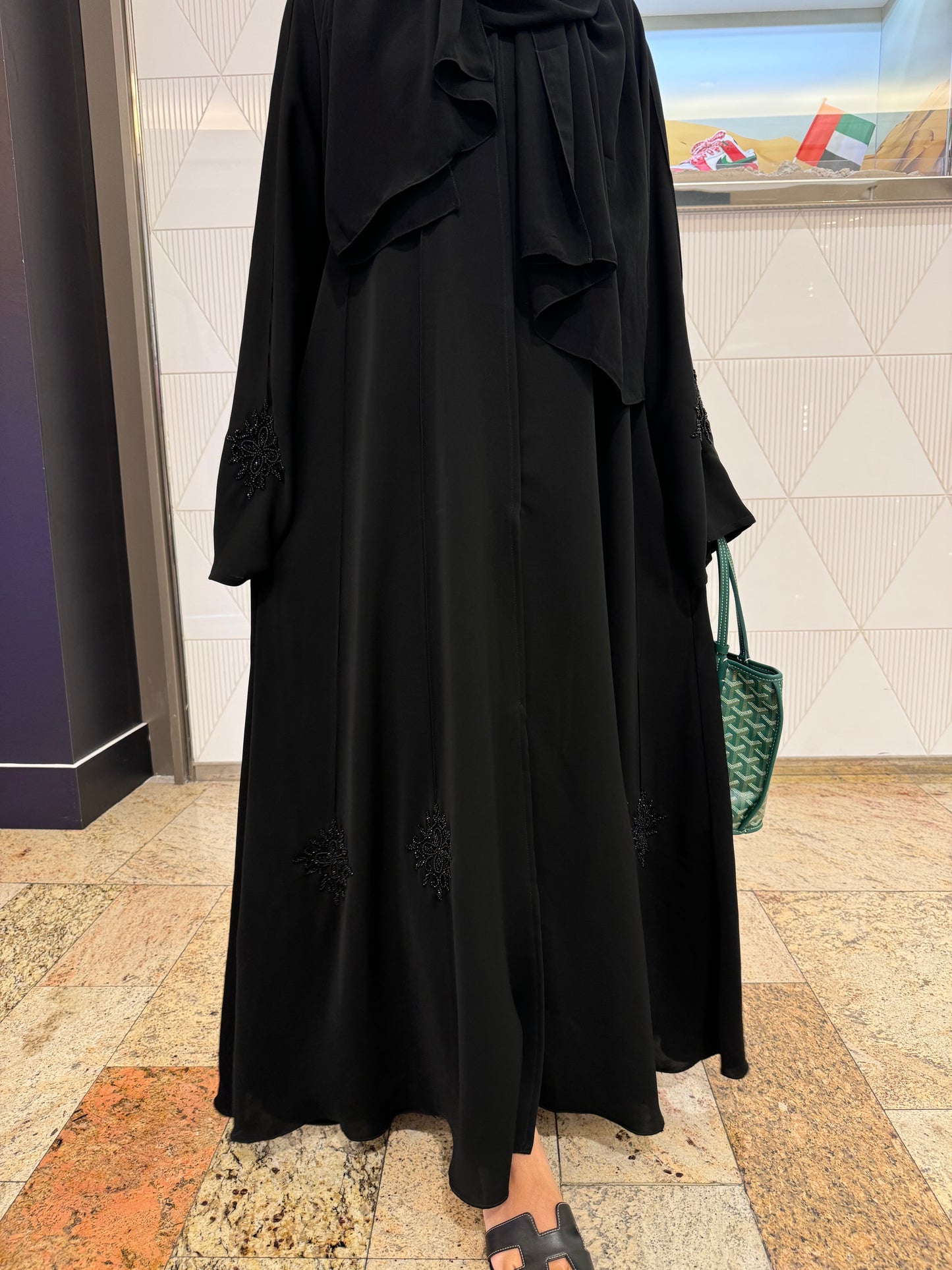 Abaya nareen