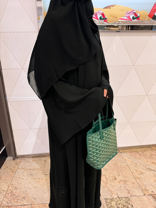 Abaya nareen